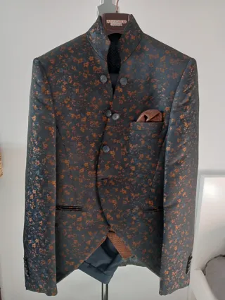 Traje de boda o smoking negro