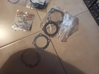 Juego juntas y retenes Vespa 50-125