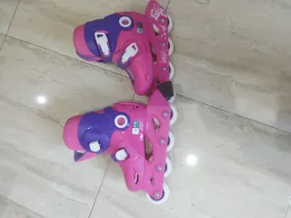 Patines en línea rosas y morados talla 28-30/26/28