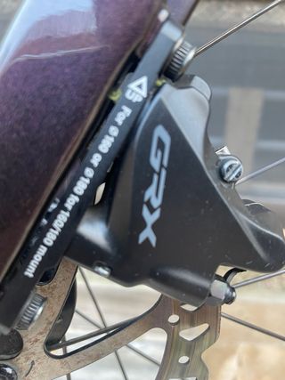 Bicicleta Gravel Giant Carbono