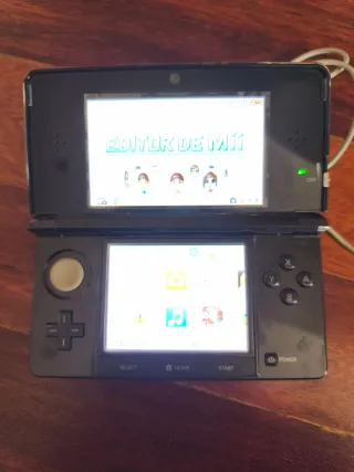 Nintendo 3DS Nera + 7 Giochi + Custodia + Caricatore