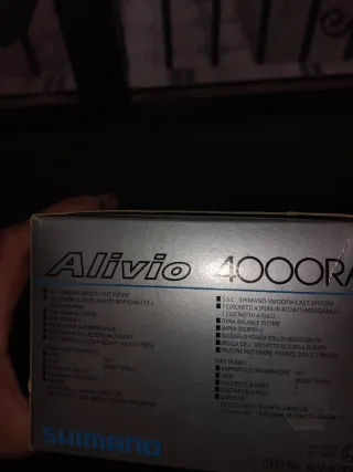 Carrete de pesca Shimano 4000DORA