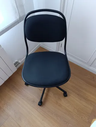 Silla de oficina negra IKEA