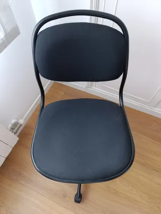 Silla de oficina negra IKEA