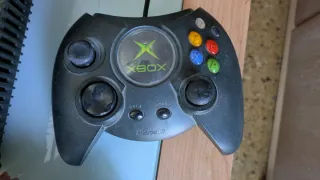 Consola Xbox Microsoft + 2 Mandos Duke