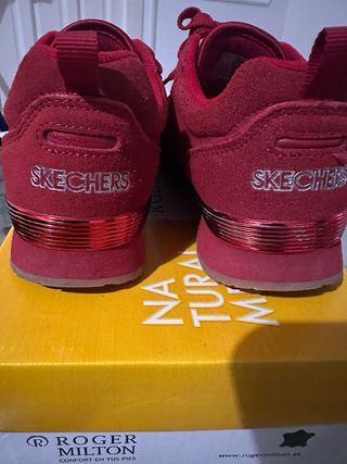 Zapatillas Skechers Rojas