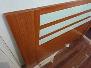 Juego cabecero y 2 mesitas de noche