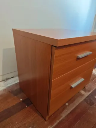 Juego cabecero y 2 mesitas de noche