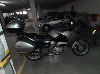 Honda Deauville NT700V Plata