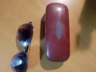 Gafas de sol marrones