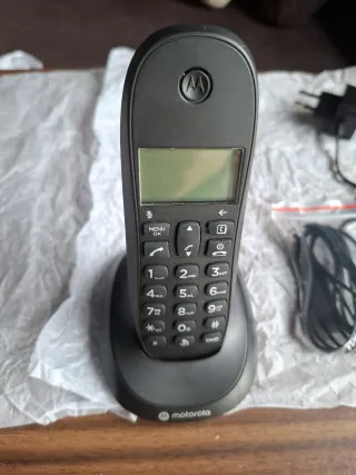 Teléfono Motorola C1001CB DIGI Negro