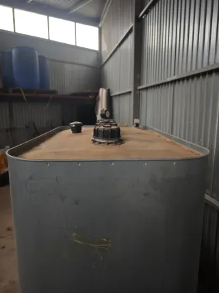 Depósito Gasoil Plástico y Acero 1000L SCHUTZ