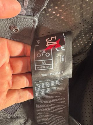 Mono Dainese 1 pieza Piel Talla 54 (1 uso)