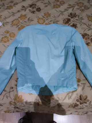 Cazadora Bershka azul Talla XS