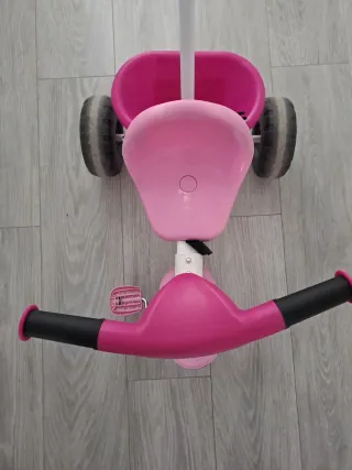 Triciclo rosa para bebés +1 año