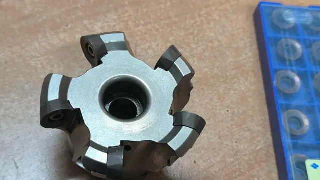 Plato fresadora Sumitomo y plaquitas