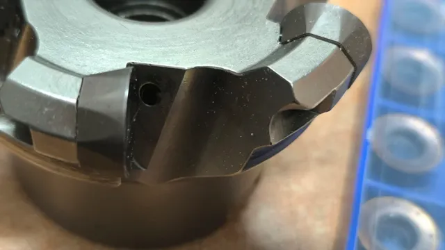 Plato fresadora Sumitomo y plaquitas