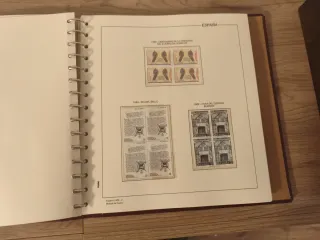 Álbum Sellos completo 1987-1990 bloque 4
