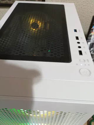 PC Gaming Ryzen 5 5500 RX 580 8GB