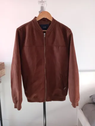 Chaqueta KIABI marrón Talla M