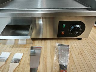 Plancha Eléctrica Profesional de Acero Inoxi 3000W