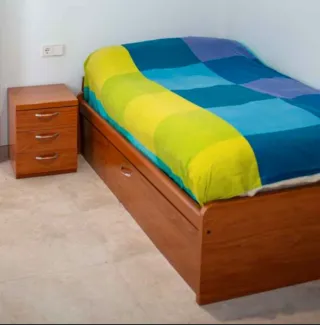 Cama nido con somier y mesita