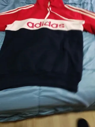 Sudadera Adidas Roja, Blanca y Azul