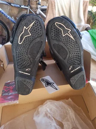 Botas de Moto Alpinestars Negras