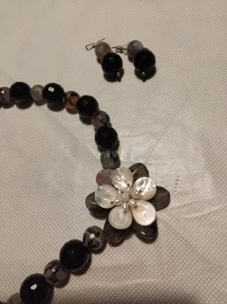 Parure collana e orecchini