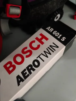 Lote productos avensis 2003,Faro,bandeja,tapas etc