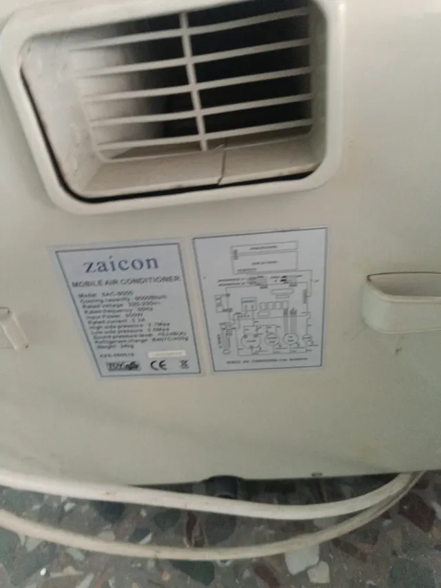 Aire Acondicionado Portátil Beige Precio a negocia