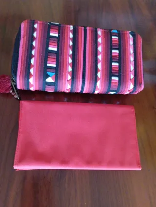 Cartera y funda gafas Paloma Picasso