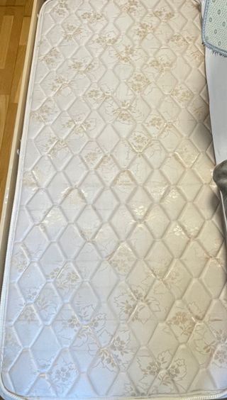 Colchón de tela con estampado floral  para cama 90