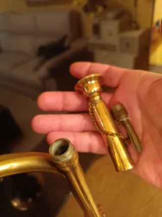 Corneta larga regimiento de Ontorio