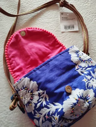 Bolso bandolera bordado A ESTRENAR