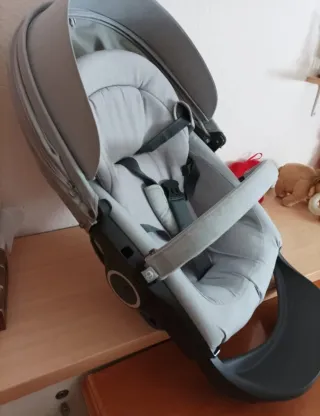 Carrito Bebé Stokke Crusi Gris