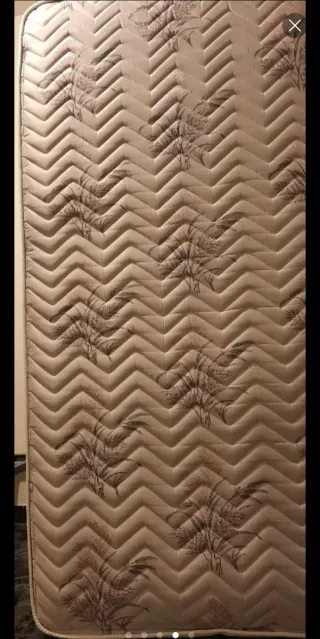 Somier de láminas con colchón