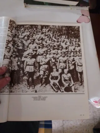 Actualidad Española: Franco Fuera de Serie