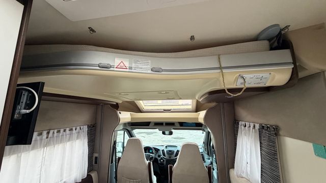 AUTOCARAVANA BENIMAR TESSORO 481