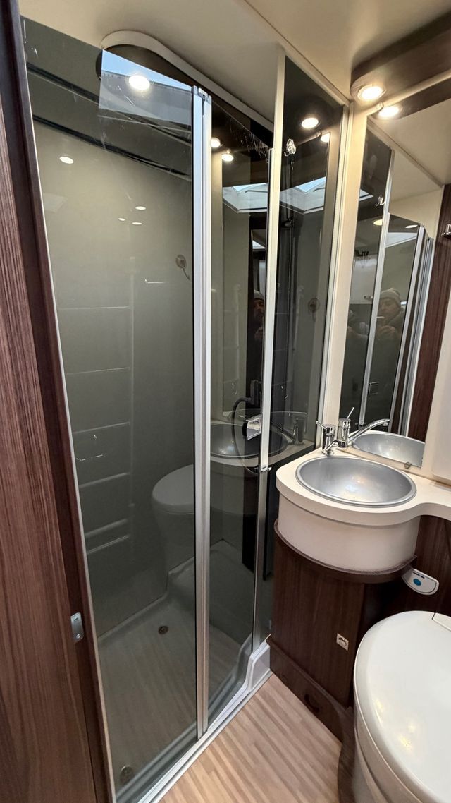 AUTOCARAVANA BENIMAR TESSORO 481