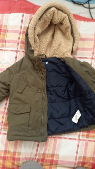 Gilet imbottito + giubbotto 9-12 mesi