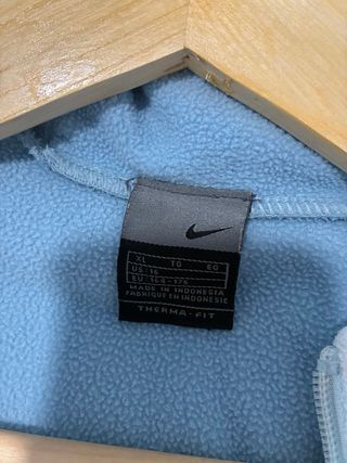 Forro polar Nike azul con capucha