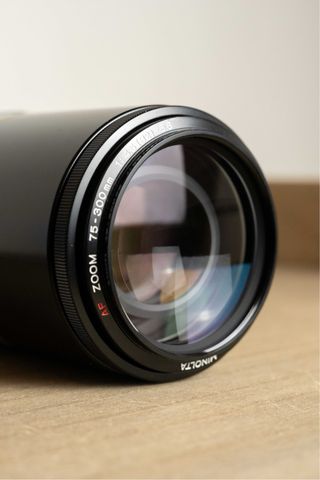 Tele objetivo zoom Minolta