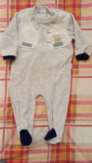 Set 6-9 mesi: 3 tutine + 1 giubbino