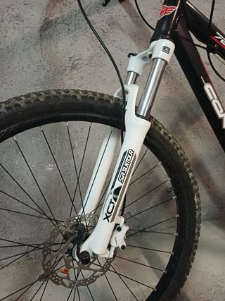 Bicicleta Montaña CONOR “Talla S” frenos de disco