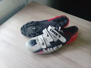 Zapatillas Ciclismo Luck talla 46.