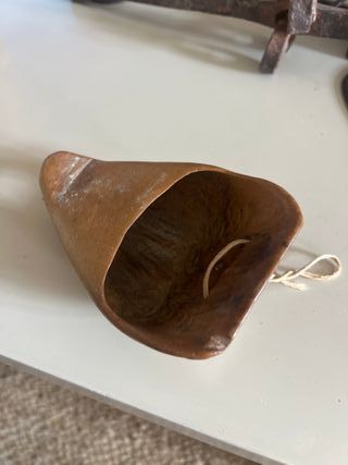 Zoqueta antigua de madera