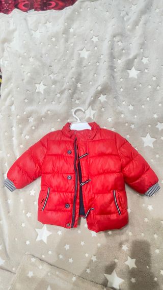 Chaqueta acolchada roja