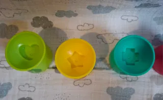 Tomy Toomies Huevos Apilables 6-36m