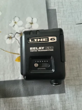 Line 6 Relay G30  Inalámbrico guitarra y bajo